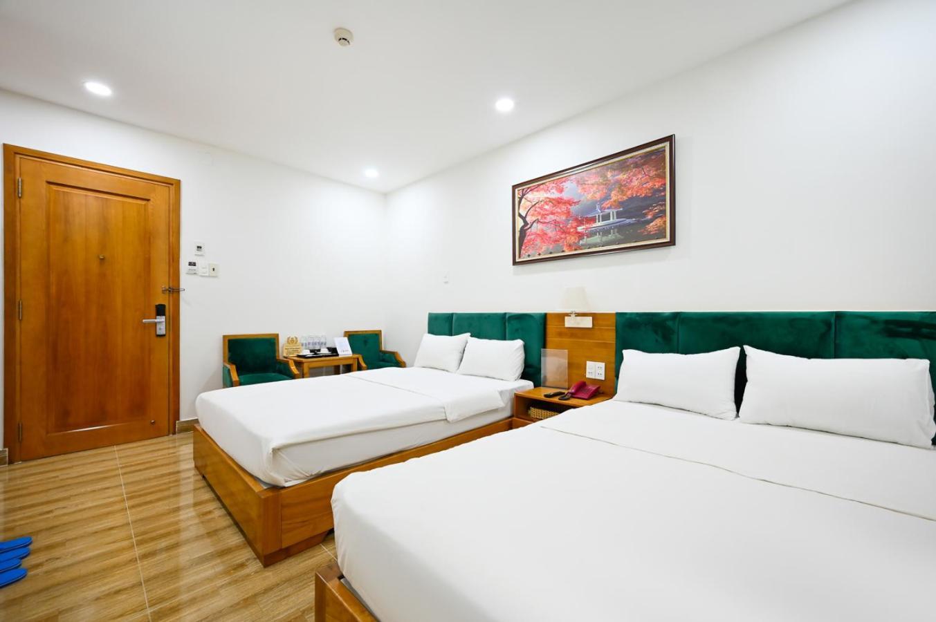 Vivian Airport Hotel Saigon Ho Chi Minh City Bagian luar foto